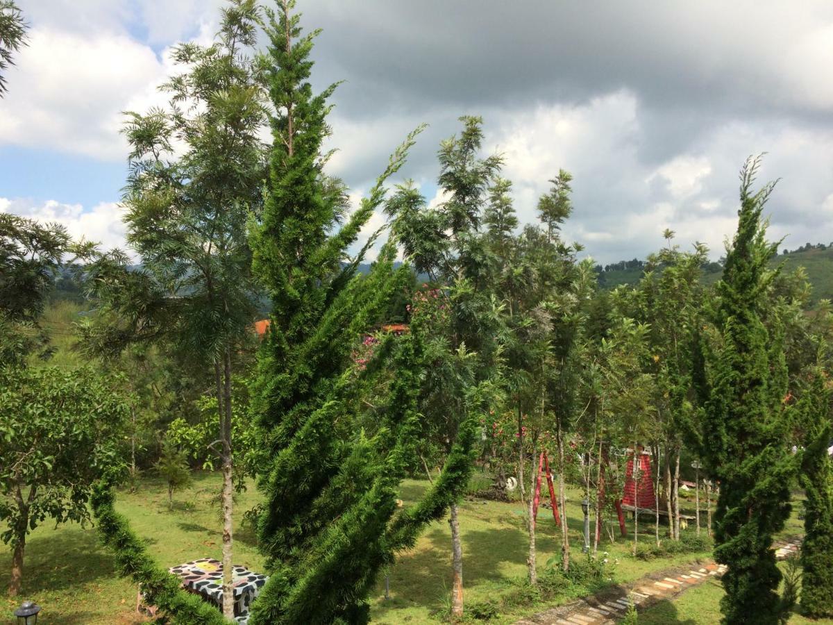 Indah Garden Hill Resort Phetchabun Exterior photo