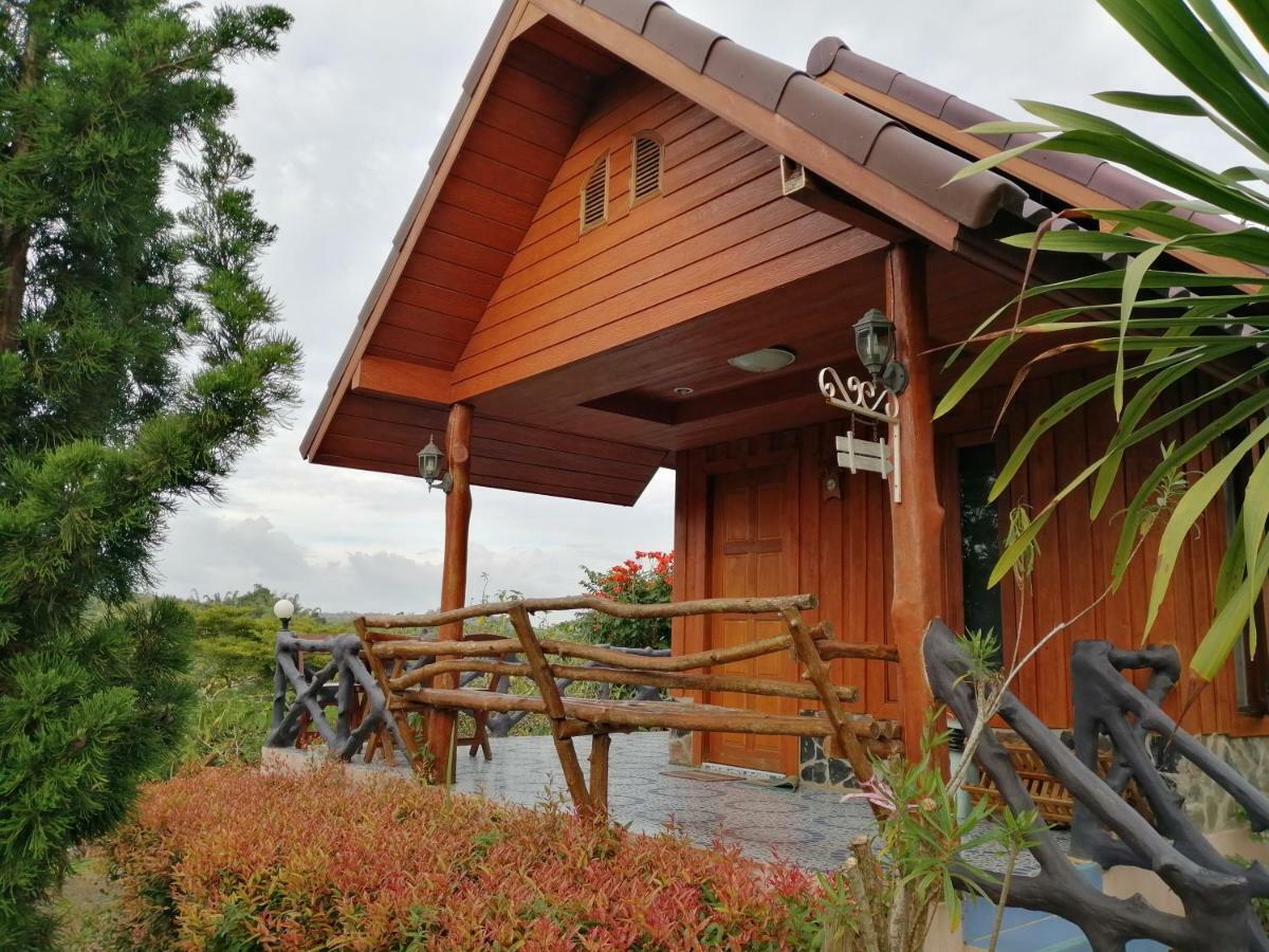 Indah Garden Hill Resort Phetchabun Exterior photo