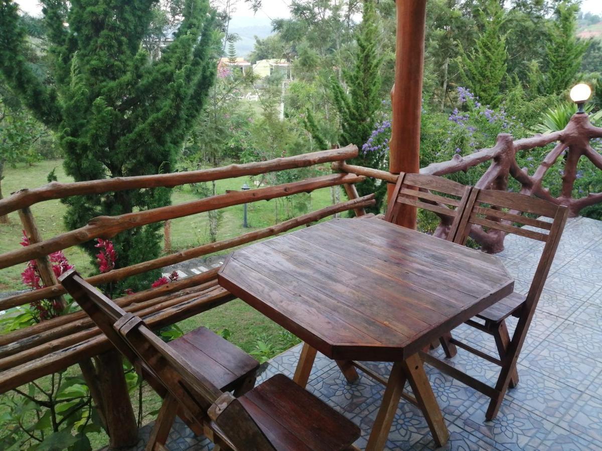 Indah Garden Hill Resort Phetchabun Exterior photo